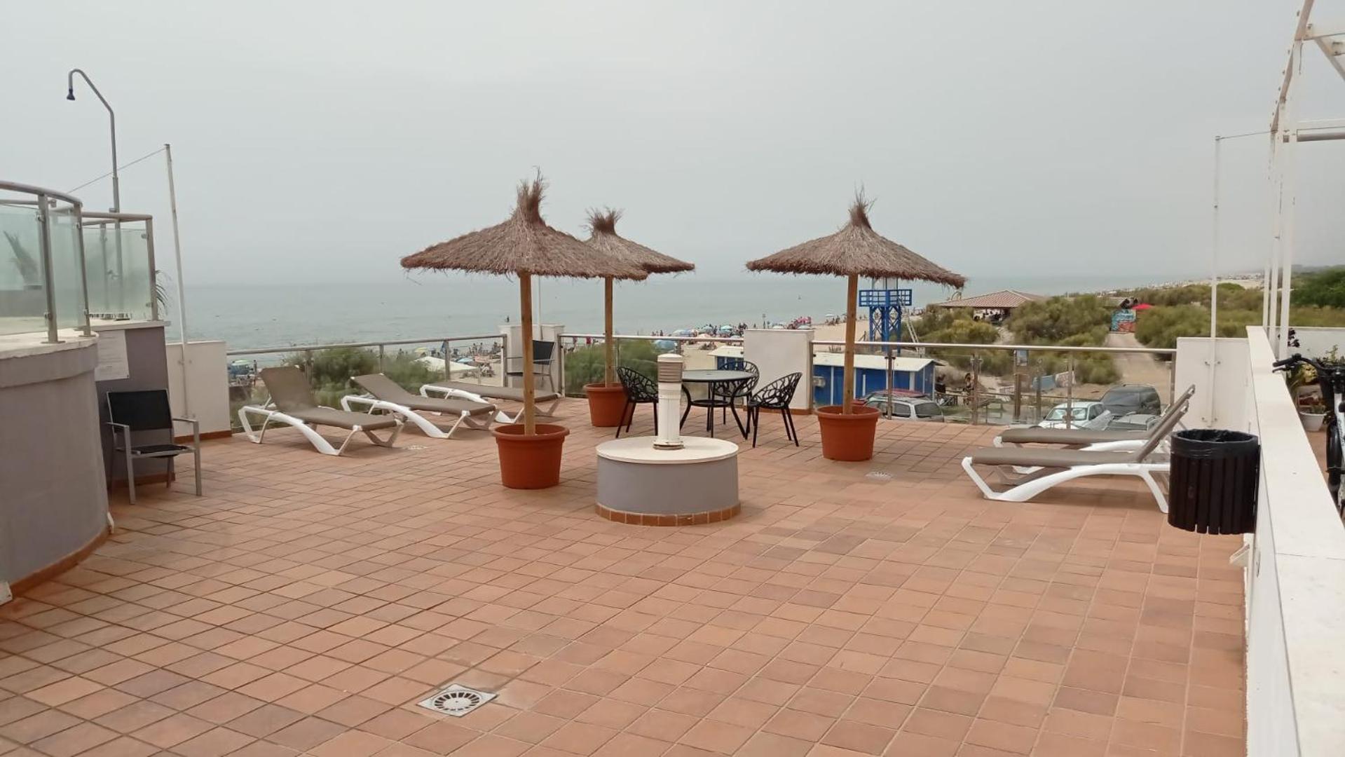 Apartment Primera Linea De Playa, Piscina, Parking